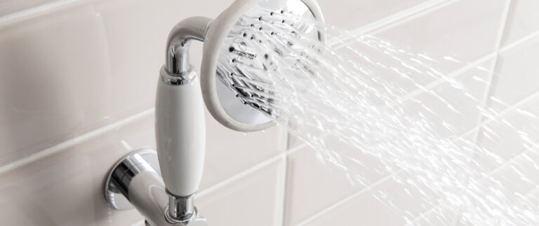 Smaller bathrooms interior design ideas